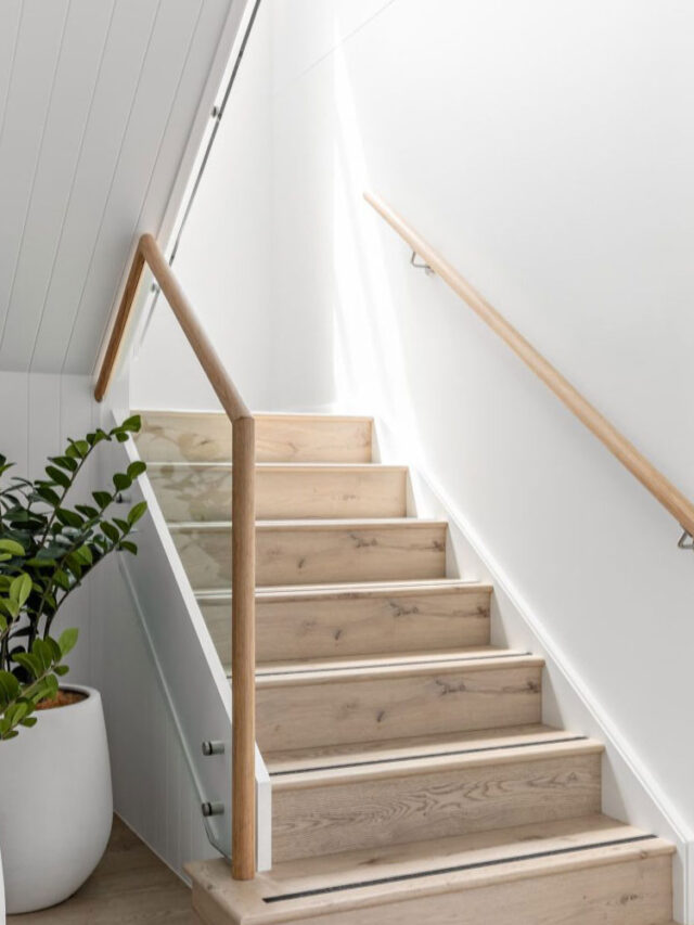 cropped Maritime Oakleaf Laminate